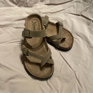 Birkenstock-style sandals NEW